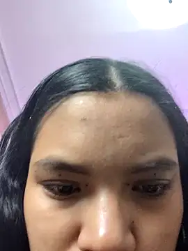 Snapshot of Julieta_Parker chatting on February 2026 12:23:01 PM Julieta Parker online show from February 2026 12:23:01 PM