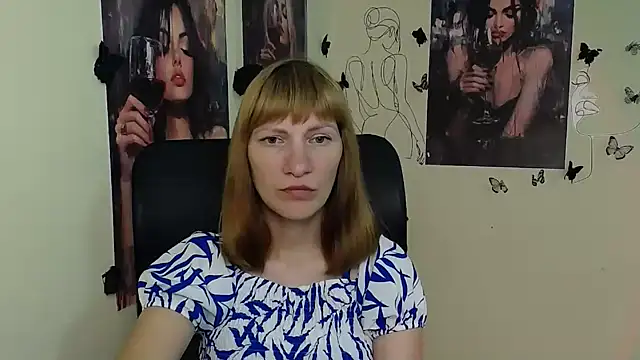 Snapshot of Rosalinda_ro chatting on July 2026 12:23:01 PM Rosalinda ro online show from July 2026 12:23:01 PM