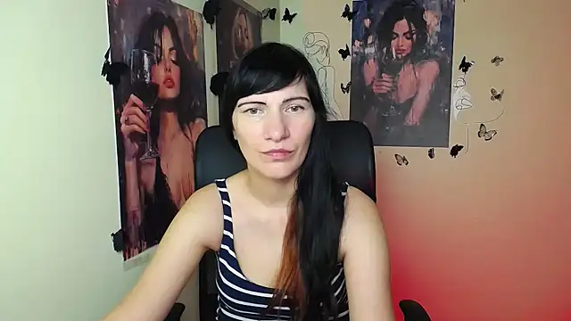 Snapshot of Rosalinda_ro chatting on May 2026 06:19:02 PM Rosalinda ro online show from May 2026 06:19:02 PM