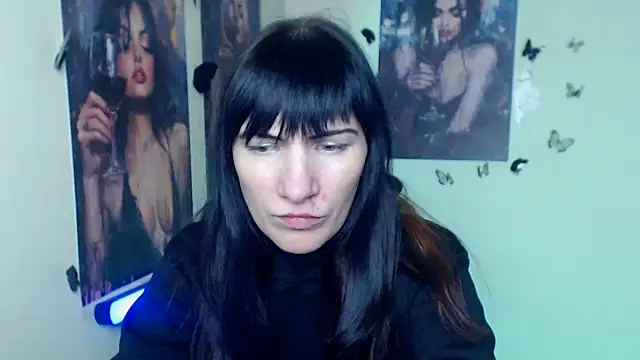 Snapshot of Rosalinda_ro chatting on February 2026 01:30:01 PM Rosalinda ro online show from February 2026 01:30:01 PM