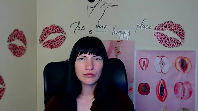 Snapshot of Rosalinda_ro chatting on May 2026 06:11:01 AM Rosalinda ro online show from May 2026 06:11:01 AM