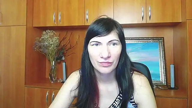 Snapshot of Rosalinda_ro chatting on February 2026 02:28:02 PM Rosalinda ro online show from February 2026 02:28:02 PM