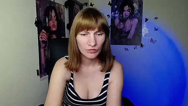 Snapshot of Rosalinda_ro chatting on June 2026 06:12:02 PM Rosalinda ro online show from June 2026 06:12:02 PM
