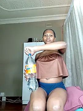 PussyFarrie online show from April 2026 10:32:01 PM