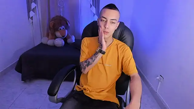 Snapshot of Dereck_Boy_ chatting on February 2026 01:59:02 AM Dereck Boy online show from February 2026 01:59:02 AM