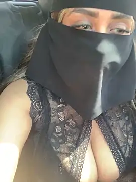 Snapshot of Arab_Honey chatting on May 2026 08:31:01 AM Arab Honey online show from May 2026 08:31:01 AM
