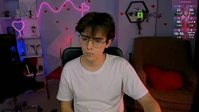 Snapshot of martin_neil chatting on February 2026 08:20:01 PM martin neil online show from February 2026 08:20:01 PM