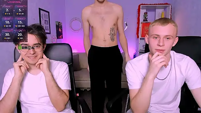 Snapshot of martin_neil chatting on March 2026 01:08:02 PM martin neil online show from March 2026 01:08:02 PM