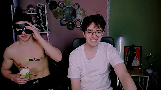 Snapshot of martin_neil chatting on February 2026 10:26:01 AM martin neil online show from February 2026 10:26:01 AM