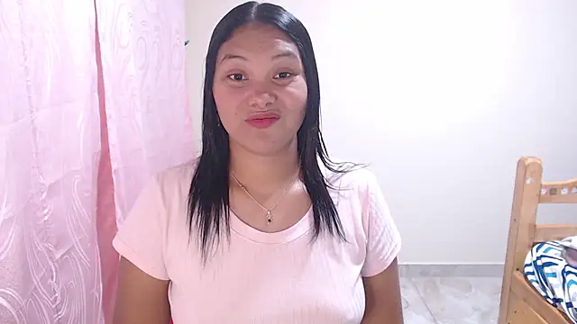 dannamomcerratt online show from March 2026 01:25:01 AM