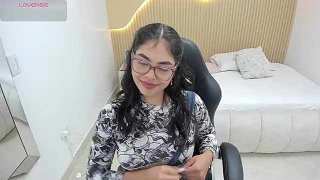 LISIEMARGOTH online show from March 2026 12:31:01 PM