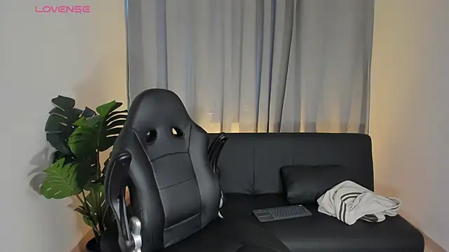 Axel Creed online show from February 2026 09:03:01 PM