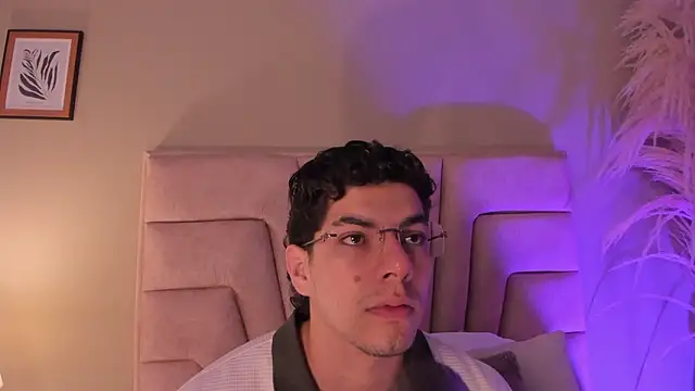 Axel Creed online show from February 2026 10:48:01 AM