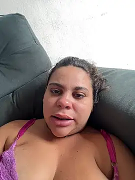 Adriputinha online show from February 2026 06:08:01 PM