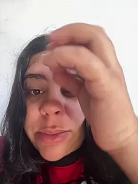 Adriputinha online show from February 2026 12:51:02 PM