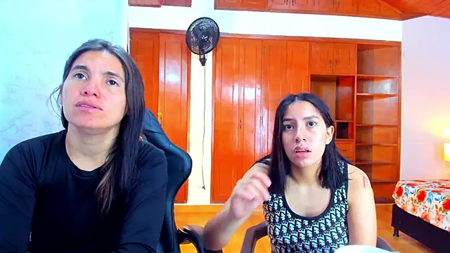 Emily and Soffy online show from April 2026 12:17:01 PM