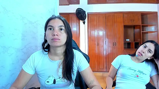 Emily and Soffy online show from April 2026 12:12:01 PM