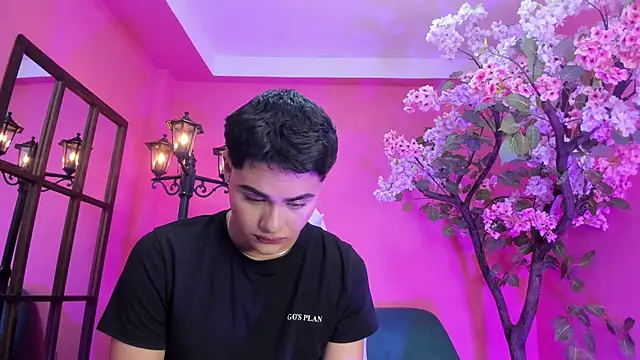 Snapshot of FemNoa chatting on February 2026 11:17:01 AM FemNoa online show from February 2026 11:17:01 AM