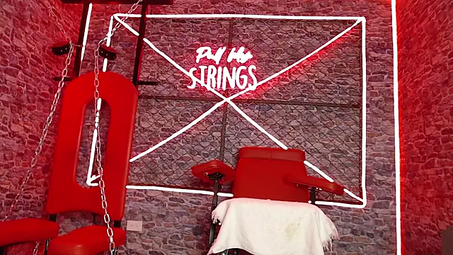 Snapshot of FemNoa chatting on February 2026 01:11:02 PM FemNoa online show from February 2026 01:11:02 PM