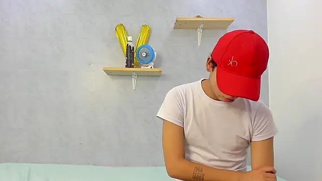 Eliotkinky online show from February 2026 04:07:02 PM