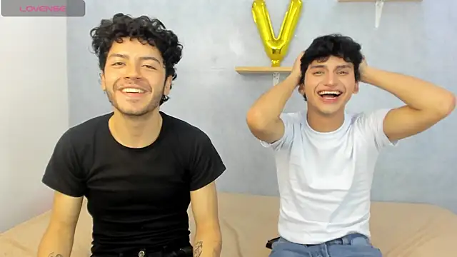 Eliotkinky online show from February 2026 03:01:01 PM