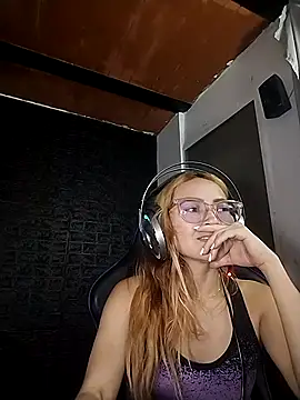 Katestar77 online show from March 2026 05:03:01 PM