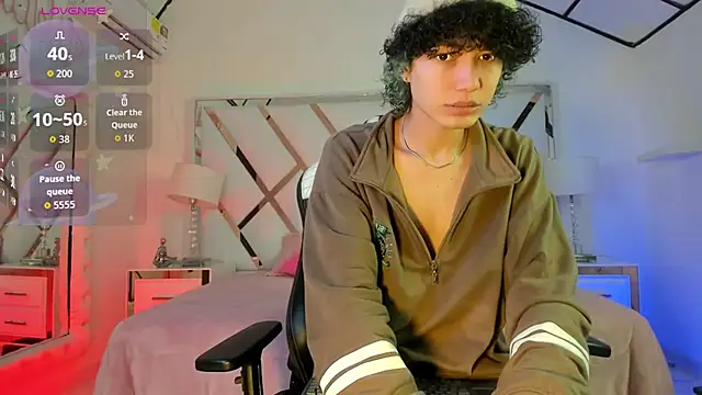 thanier 18 online show from April 2026 06:47:02 PM