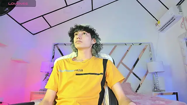 thanier 18 online show from April 2026 07:26:02 PM