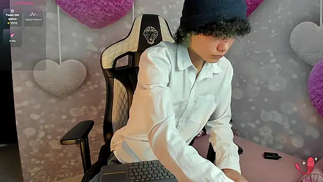 thanier 18 online show from February 2026 07:27:02 PM