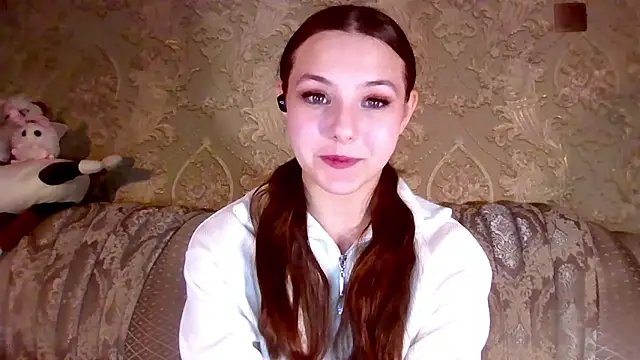 Snapshot of YuniNeko chatting on February 2026 02:57:02 PM YuniNeko online show from February 2026 02:57:02 PM