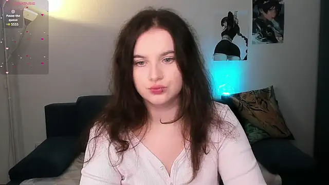 chloe dashh online show from February 2026 09:37:01 PM