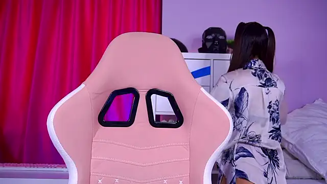 Snapshot of MistyReeds chatting on February 2026 06:16:01 AM MistyReeds online show from February 2026 06:16:01 AM