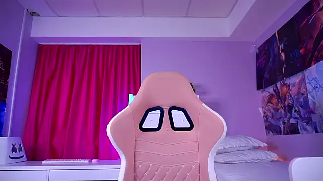 Snapshot of MistyReeds chatting on February 2026 05:40:01 AM MistyReeds online show from February 2026 05:40:01 AM