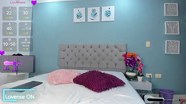 Valentina Rujano online show from March 2026 01:10:01 AM