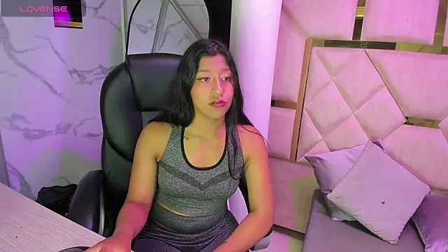 Vaneline2 online show from February 2026 09:59:02 PM