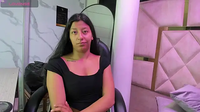 Vaneline2 online show from March 2026 09:54:01 PM