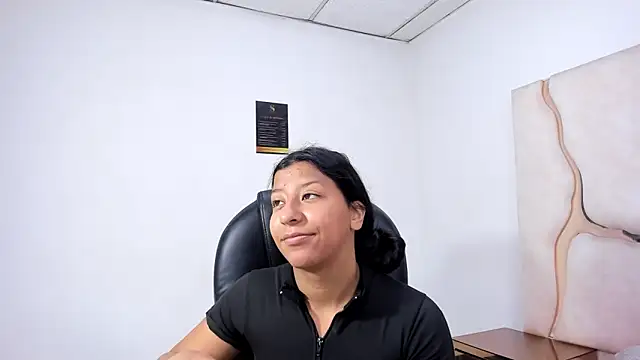 Vaneline2 online show from March 2026 09:59:01 PM