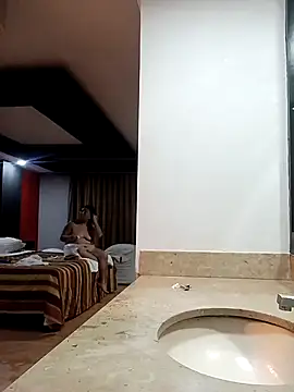 perrit17 online show from February 2026 08:06:01 AM