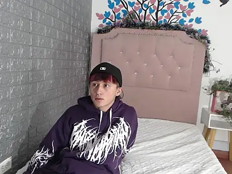 Snapshot of Damian20261 chatting on February 2026 05:10:01 PM Damian20261 online show from February 2026 05:10:01 PM