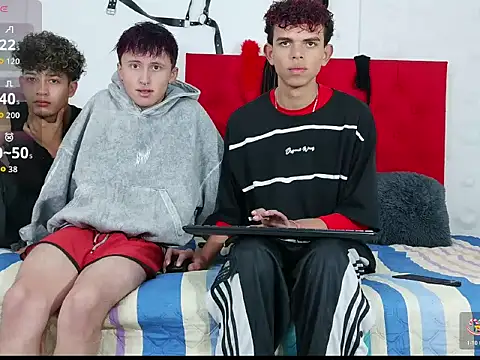 Snapshot of Damian20261 chatting on February 2026 01:30:01 PM Damian20261 online show from February 2026 01:30:01 PM