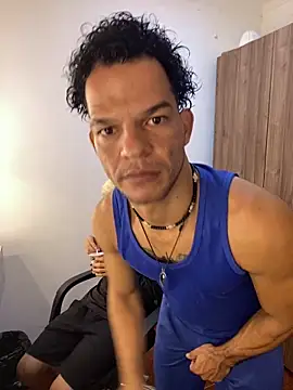 MaxyRyan online show from March 2026 12:17:02 PM