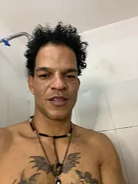 MaxyRyan online show from March 2026 05:37:02 AM