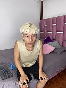 Snapshot of MaxyRyan chatting on February 2026 12:50:02 PM MaxyRyan online show from February 2026 12:50:02 PM