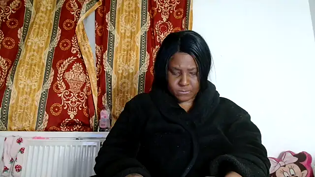 CurvySashia online show from March 2026 12:07:01 AM