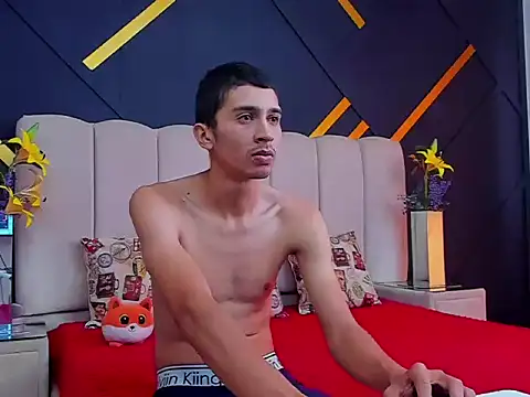 Snapshot of MiaANDrony chatting on February 2026 12:49:02 PM MiaANDrony online show from February 2026 12:49:02 PM