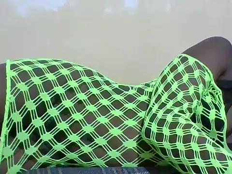 petitelavishey online show from March 2026 07:47:01 PM