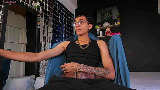  Josh Moon  online show from March 2026 03:12:01 PM