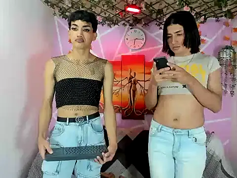 Snapshot of Snover_hot2006 chatting on March 2026 02:18:02 AM Snover hot2006 online show from March 2026 02:18:02 AM