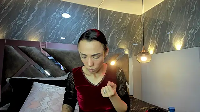 CharlotteKravizz online show from February 2026 07:02:02 PM