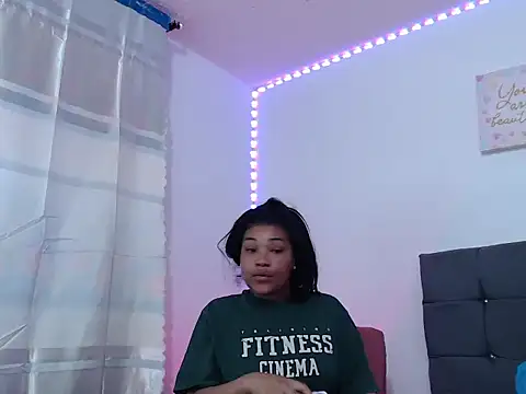 Snapshot of latin_riahnna_jp chatting on February 2026 11:53:02 AM latin riahnna jp online show from February 2026 11:53:02 AM